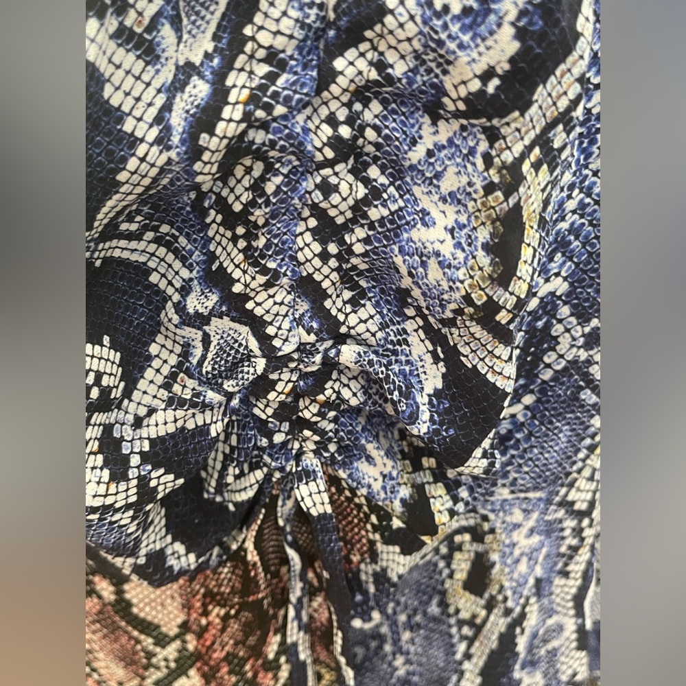 Parker Snake Print Delia Dress with Flutter Sleeves - Picture 6 of 9